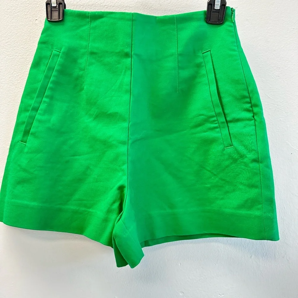 ZARA Bright Green Tailored Shorts Size XS - Picture 3 of 7